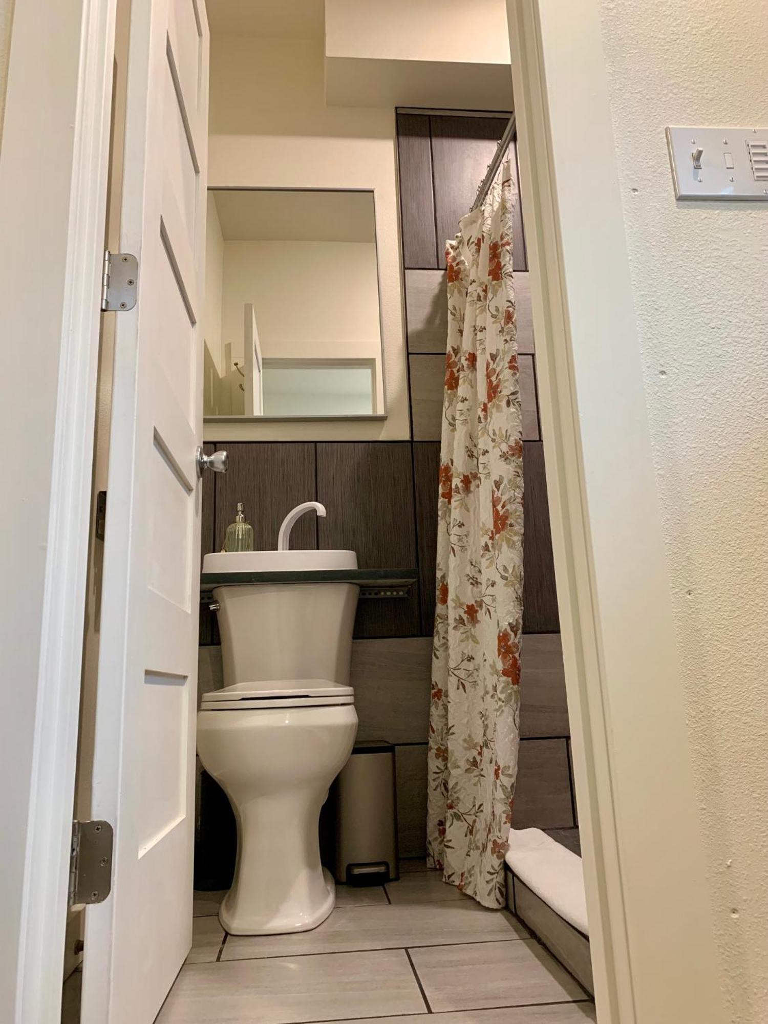 The Asbury House Guest Rentals Moscow Exterior photo
