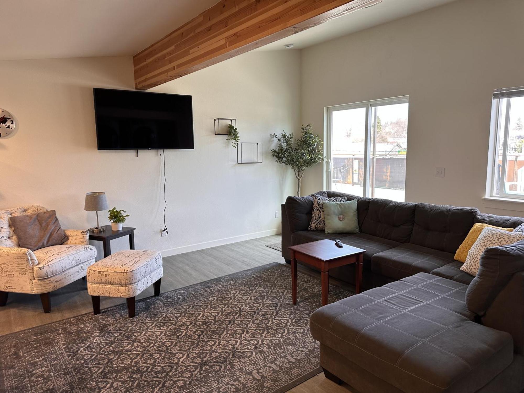 The Asbury House Guest Rentals Moscow Exterior photo